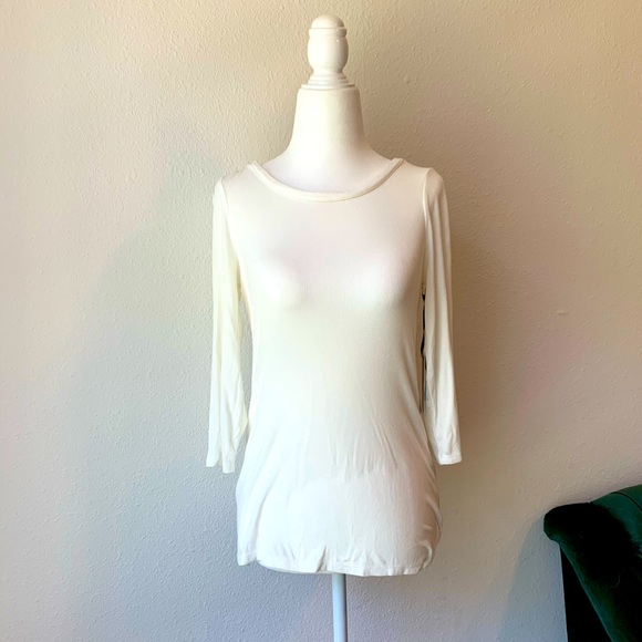 Simply Vera White Top NWT - Picture 1 of 4